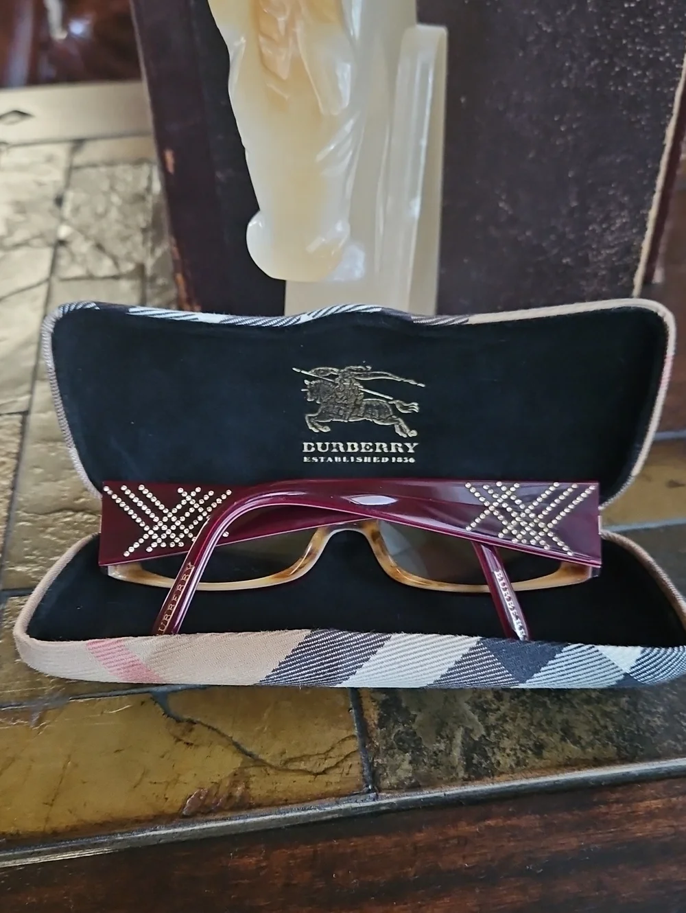 Burberry Burgundy Crystal-Stud -0.50/-0.75 Glasses.